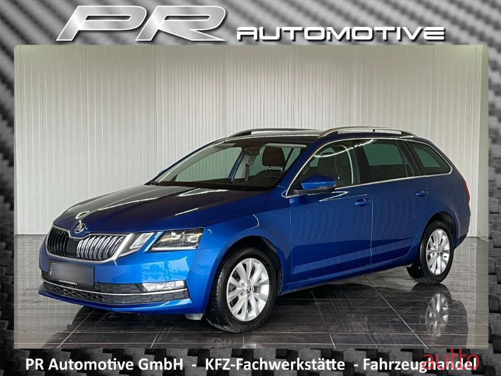 2019' Skoda Octavia photo #1