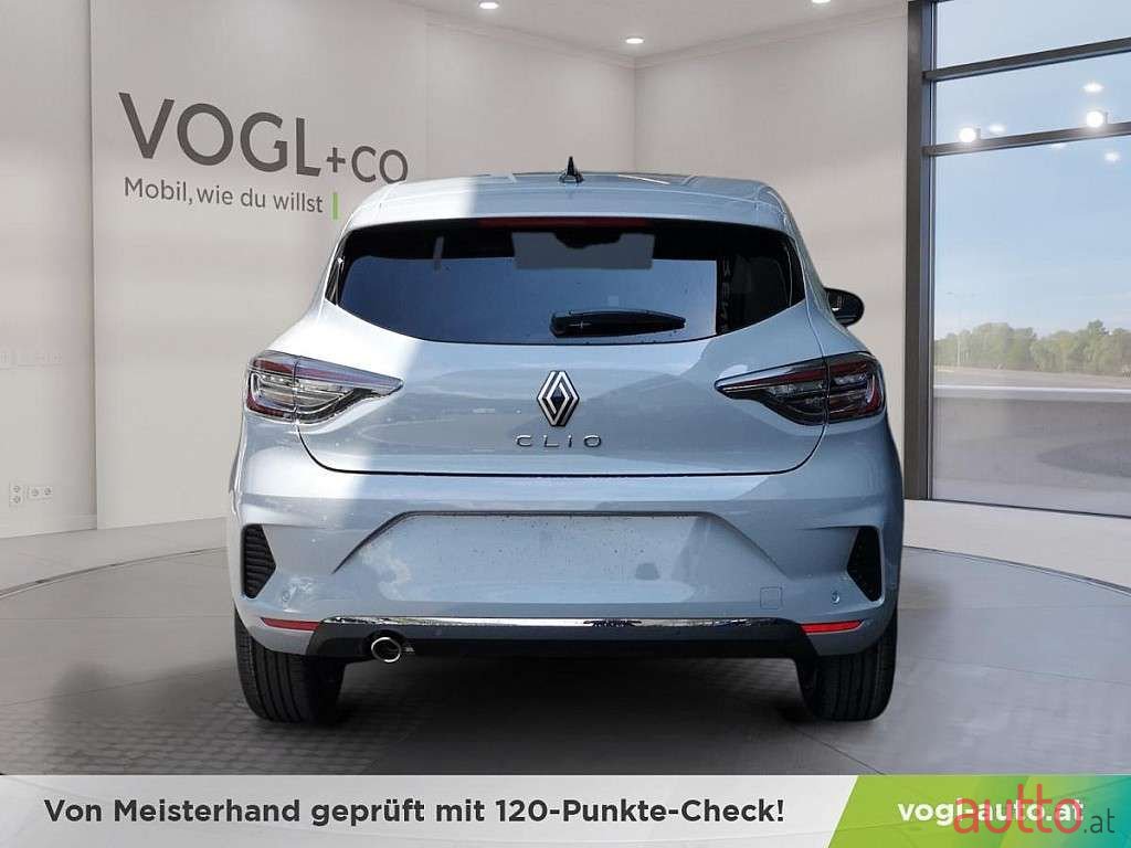 2024' Renault Clio photo #4