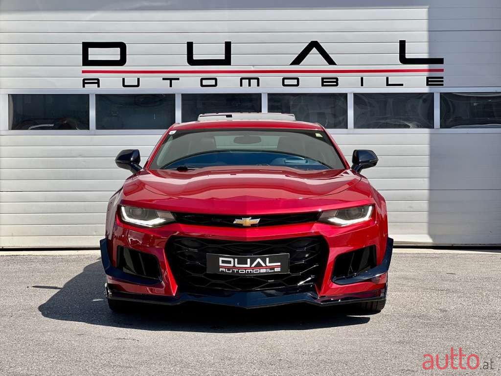 2017' Chevrolet Camaro photo #5