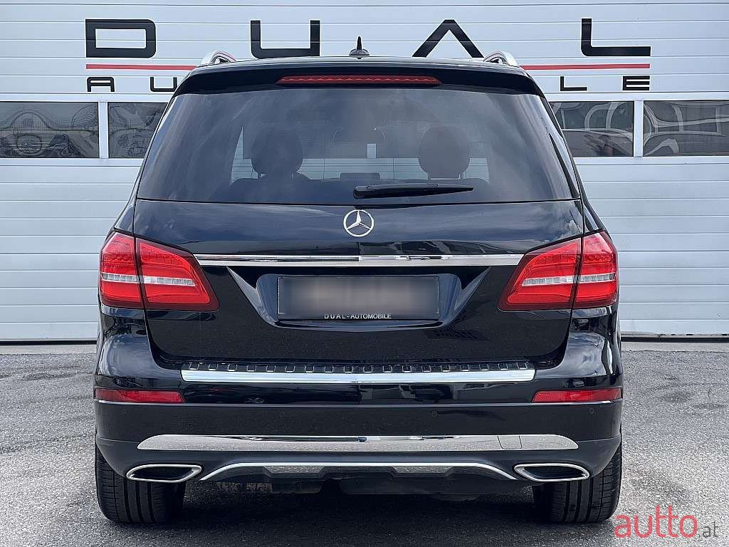 2016' Mercedes-Benz Gls-Klasse photo #5