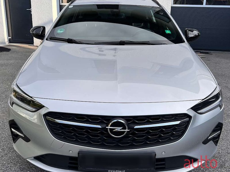 2021' Opel Insignia photo #3