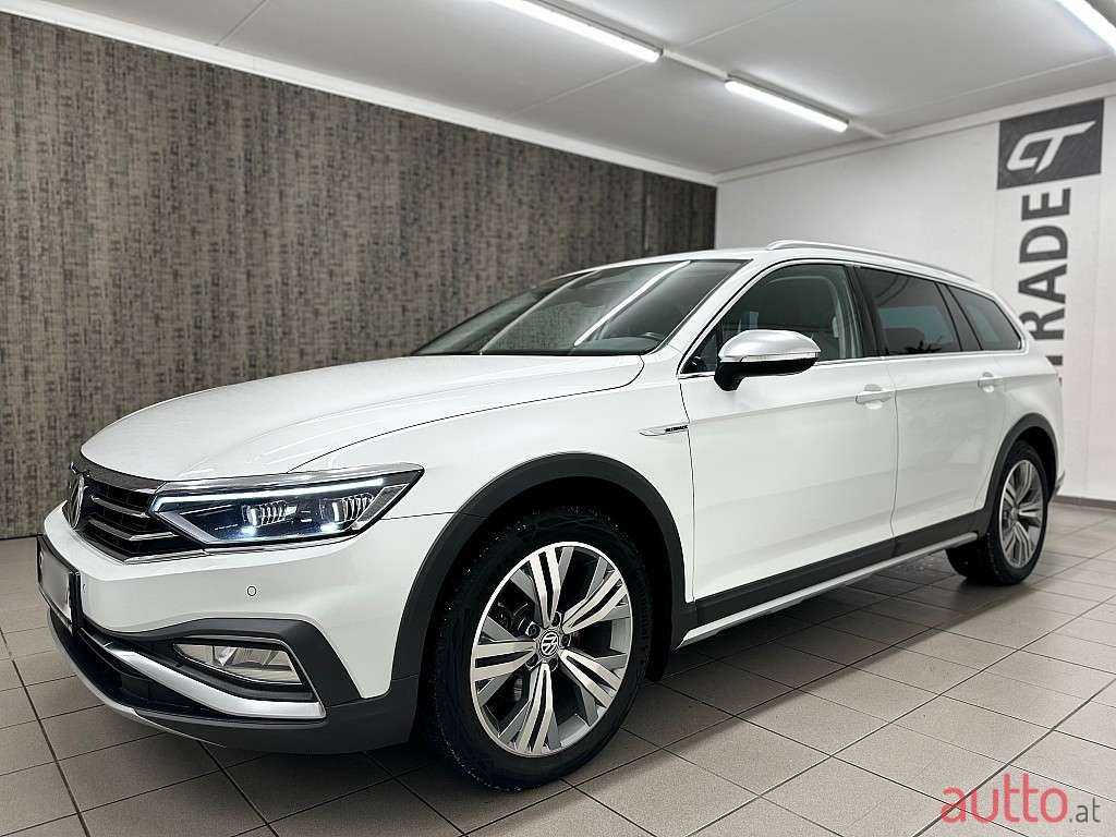 2020' Volkswagen Passat photo #6