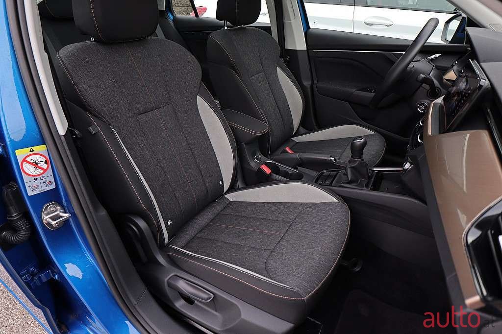 2020' Skoda Scala photo #5