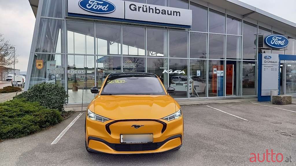 2022' Ford Mustang Mach-E photo #1