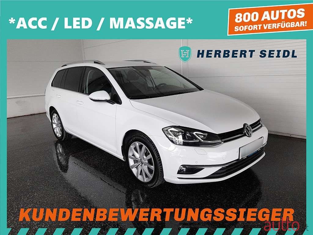 2019' Volkswagen Golf photo #1