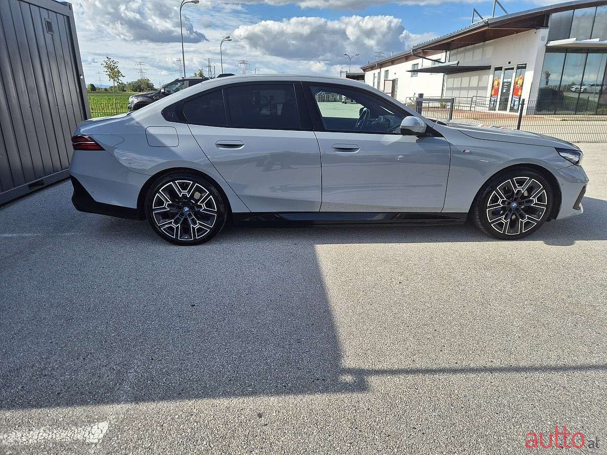 2023' BMW I5 photo #5