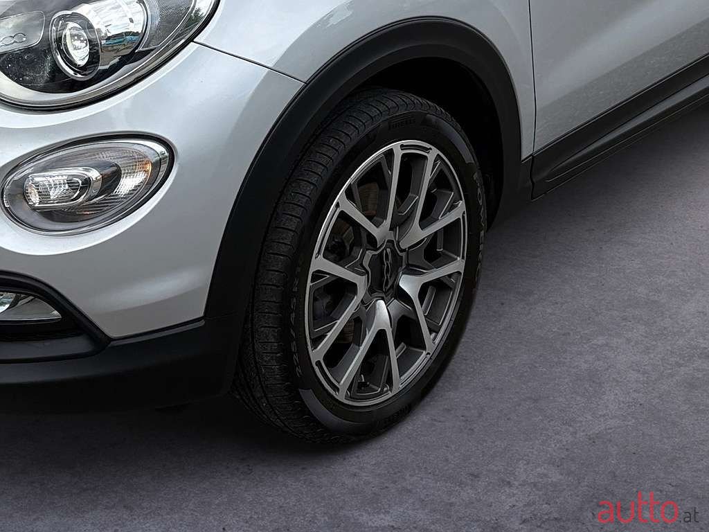 2016' Fiat 500X photo #6