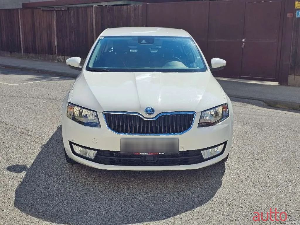 2014' Skoda Octavia photo #4