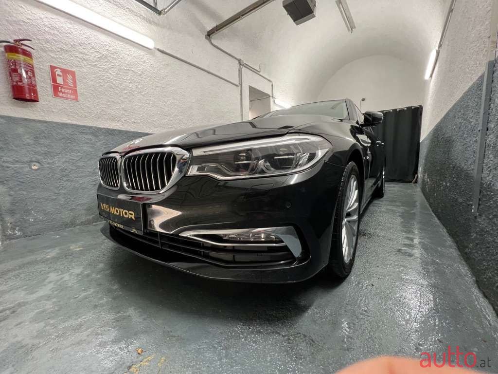 2017' BMW 5Er-Reihe photo #1