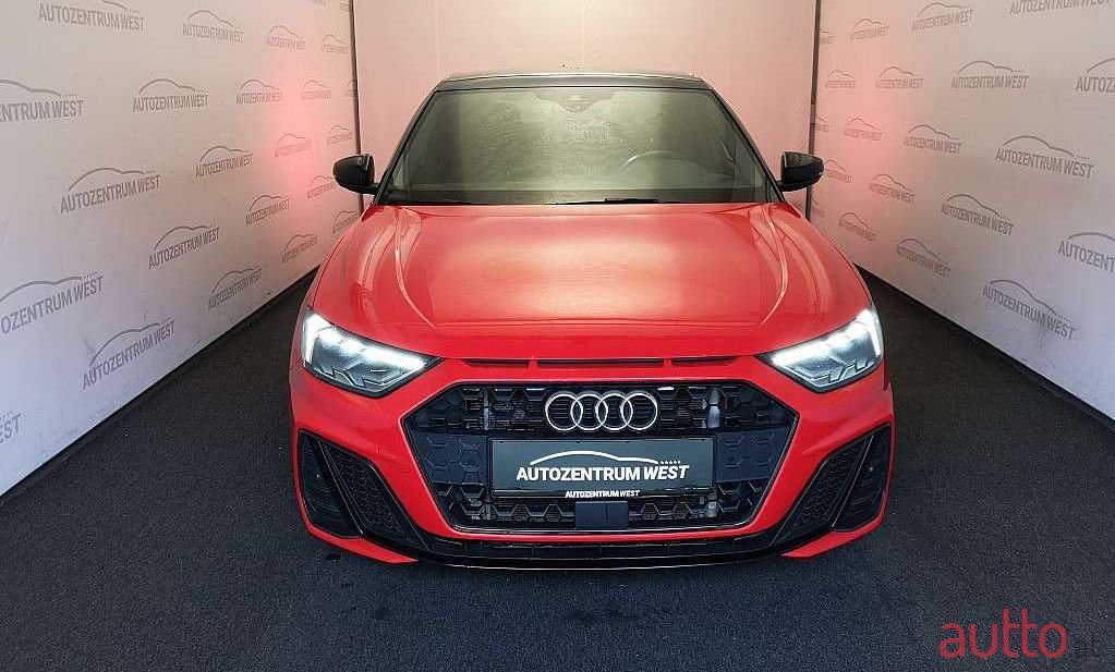2019' Audi A1 photo #2