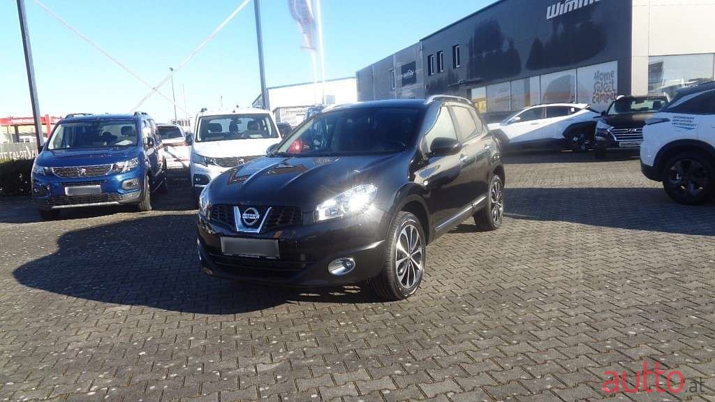 2013' Nissan Qashqai photo #2