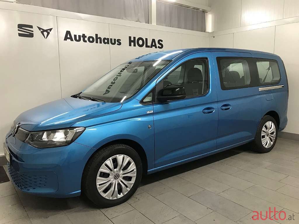 2022' Volkswagen Caddy photo #1