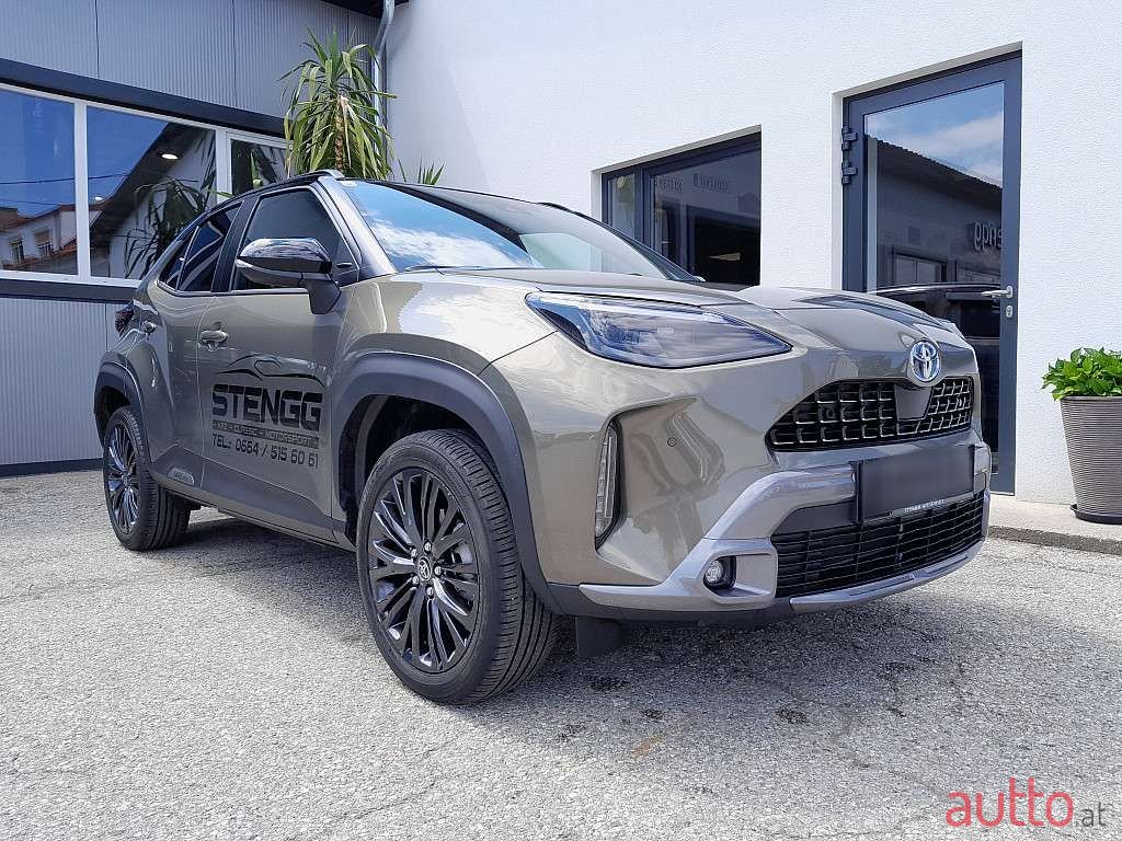 2023' Toyota Yaris Cross photo #1