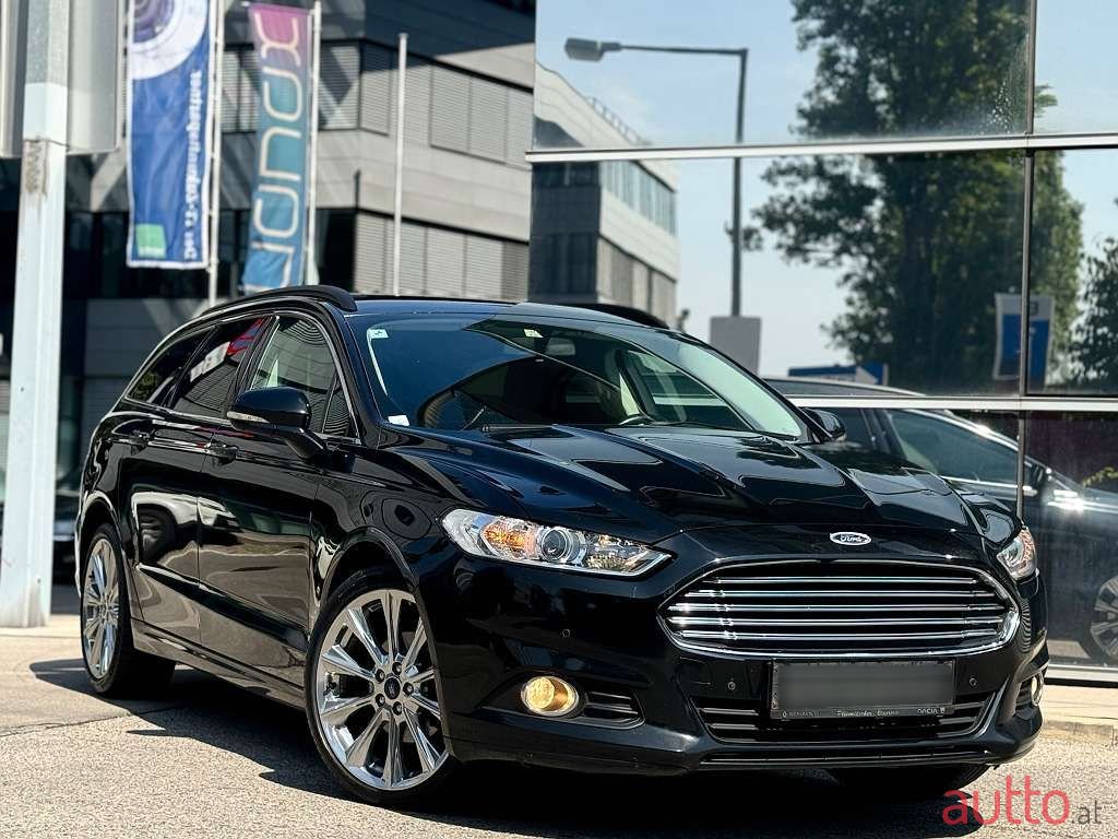 2016' Ford Mondeo photo #2