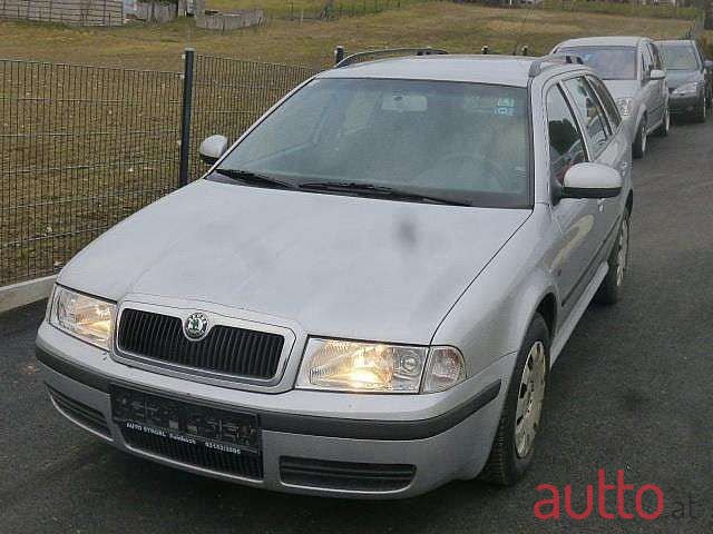 2010' Skoda Octavia photo #3