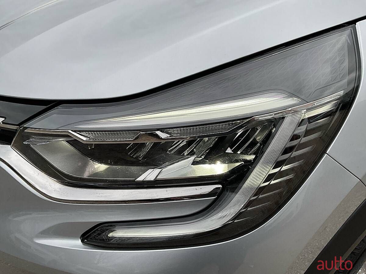 2023' Renault Captur photo #3
