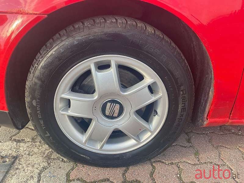 2000' SEAT Leon photo #4