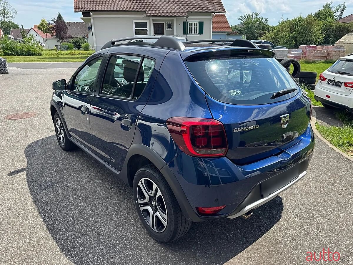 2018' Dacia Sandero photo #5