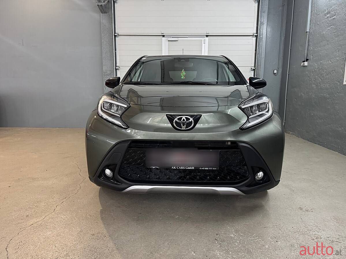 2023' Toyota Aygo photo #4
