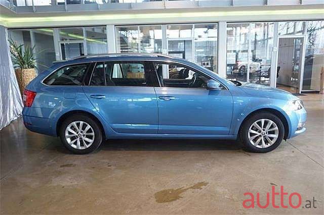 2017' Skoda Octavia photo #2