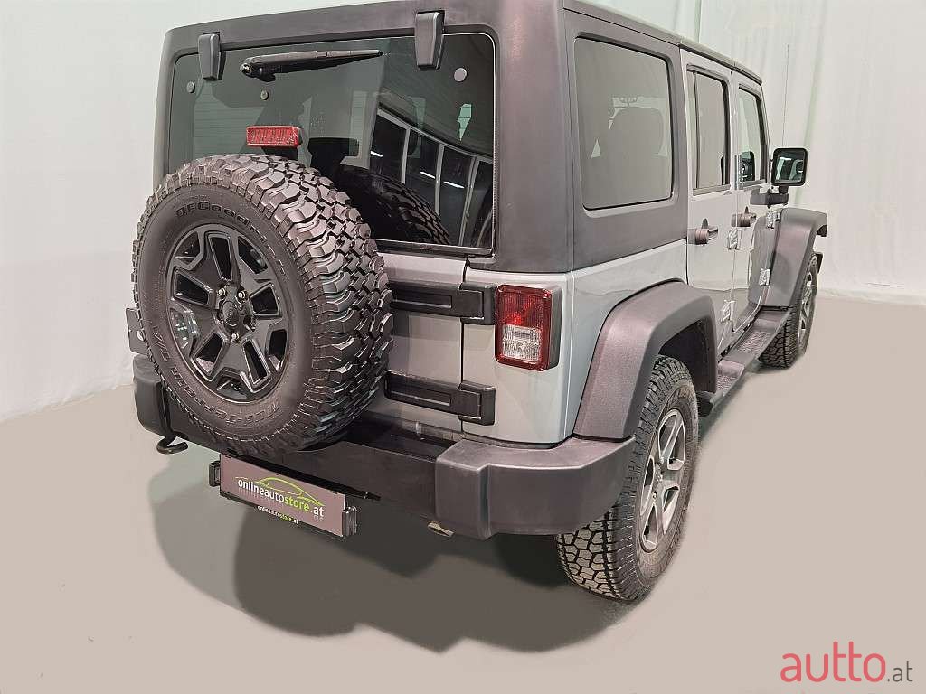 2016' Jeep Wrangler photo #2