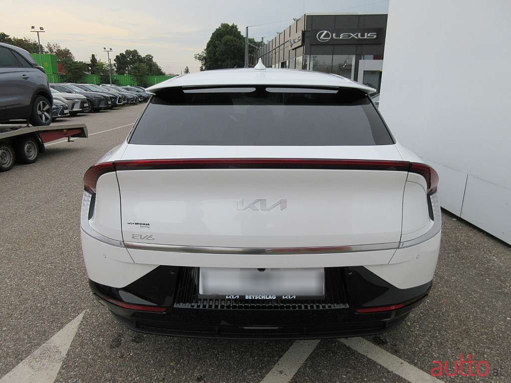 2023' Kia EV6 photo #5
