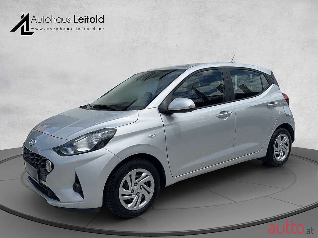 2022' Hyundai i10 photo #1