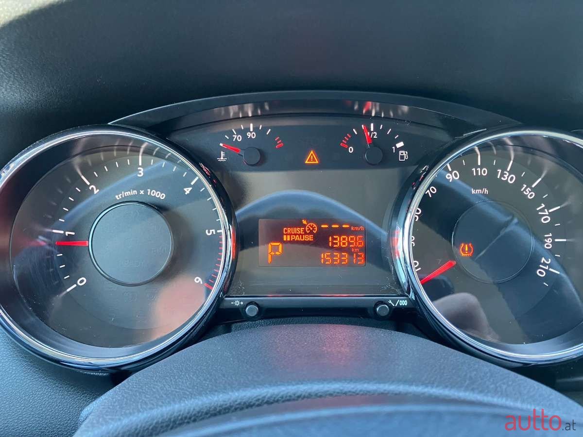 2016' Peugeot 3008 photo #3