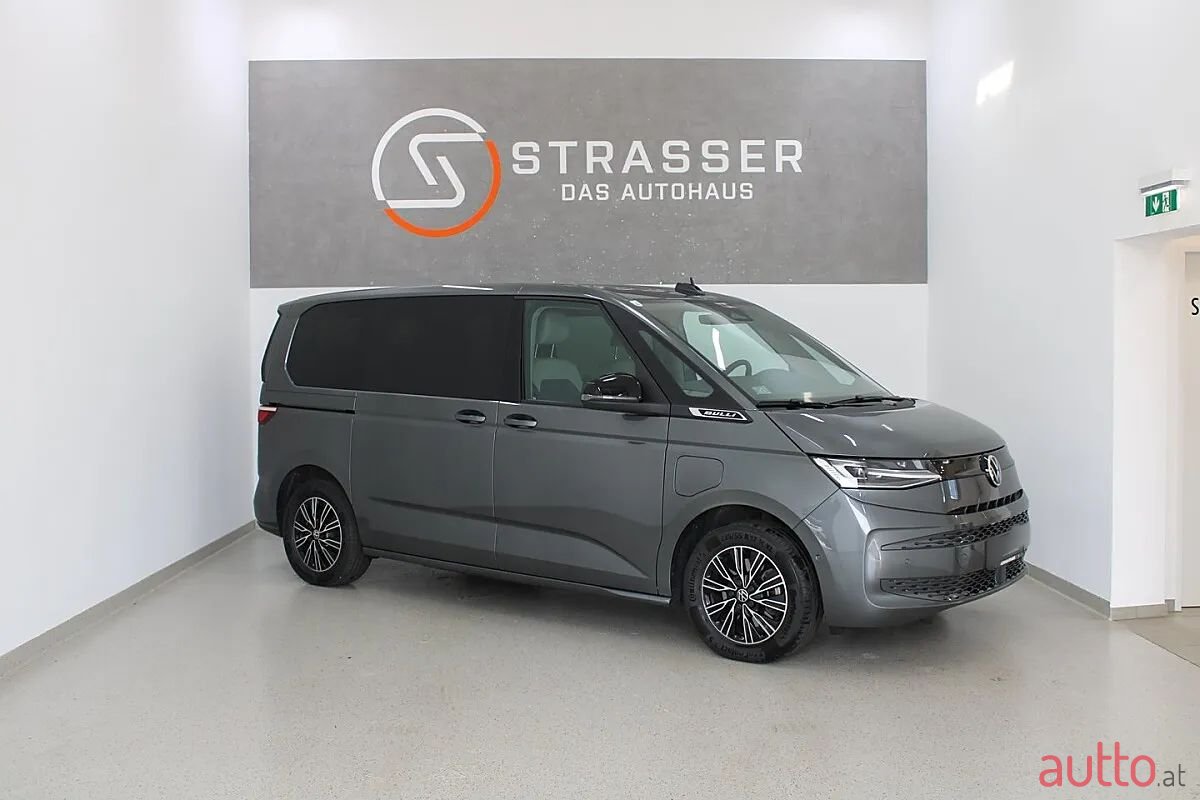2024' Volkswagen Multivan photo #1
