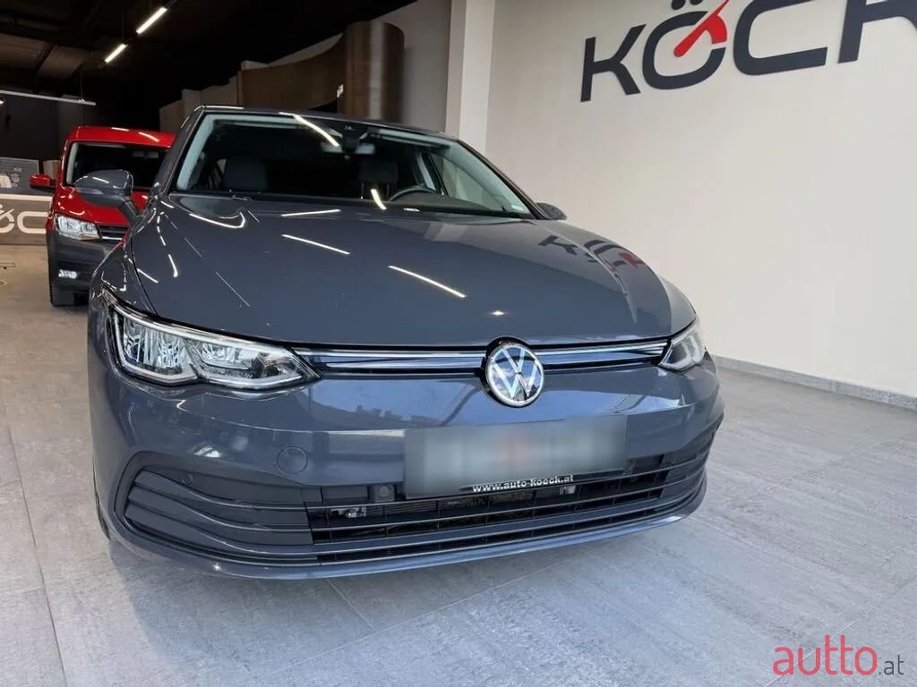 2020' Volkswagen Golf photo #3