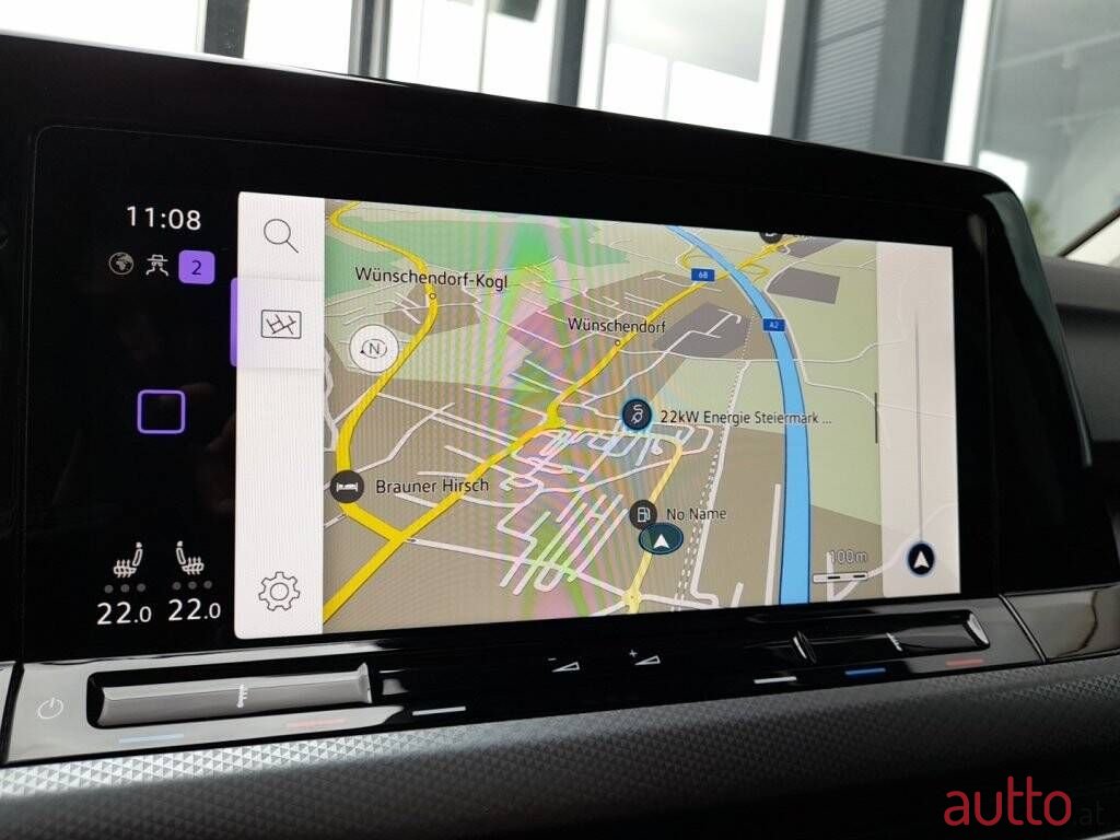 2022' Volkswagen Golf photo #5