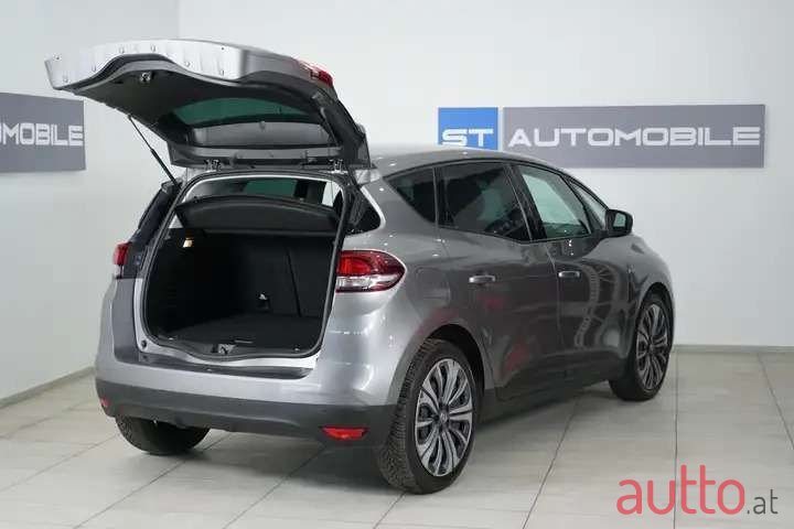 2017' Renault Scenic photo #4