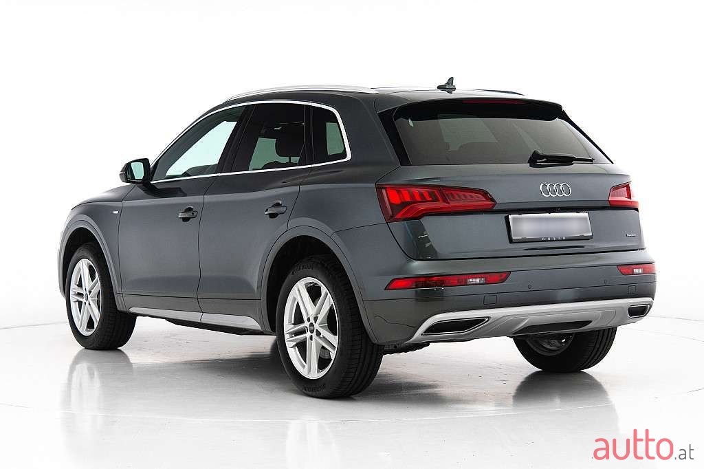 2020' Audi Q5 photo #3