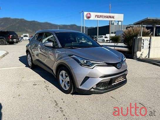 2018' Toyota C-HR photo #3