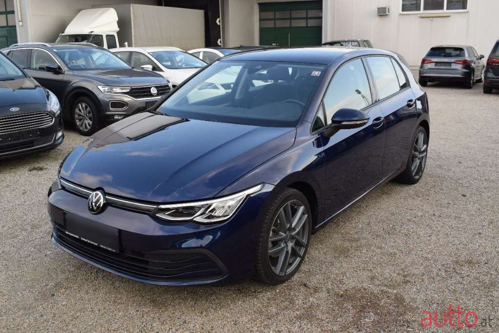 2020' Volkswagen Golf photo #1