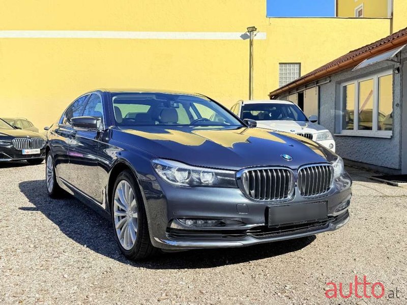 2017' BMW 7Er-Reihe photo #1