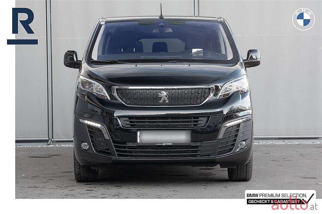 2022' Peugeot Traveller photo #3