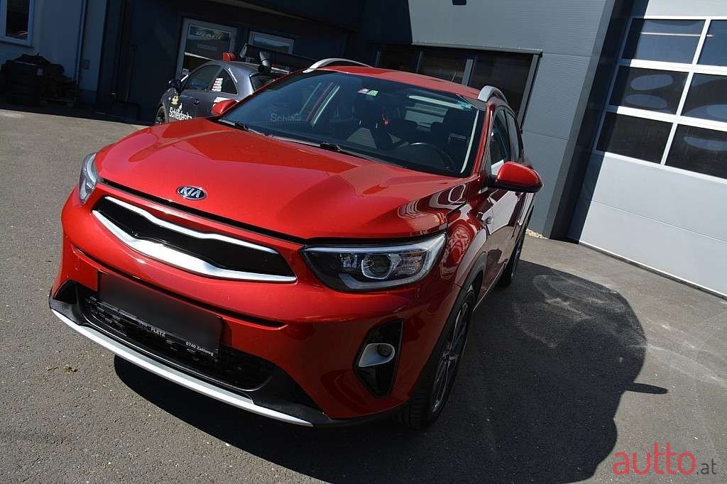2017' Kia Stonic photo #3