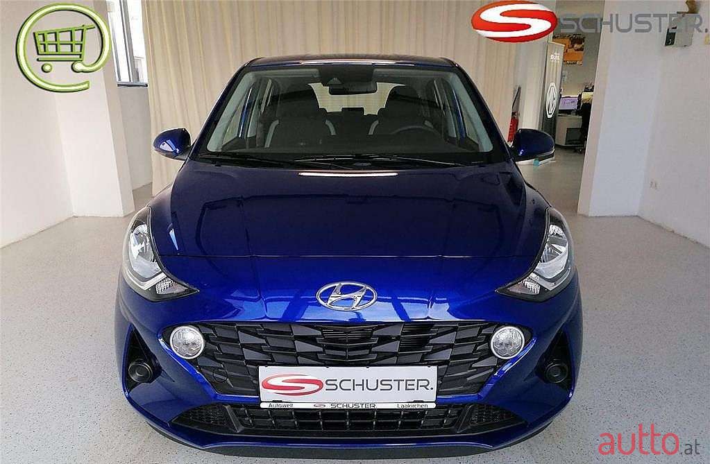 2022' Hyundai i10 photo #1