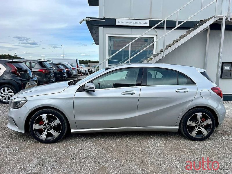 2017' Mercedes-Benz A-Klasse photo #2