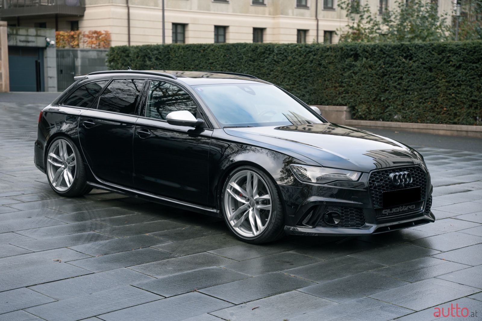 2016' Audi RS6 Avant performance 4,0 TFSI COD photo #1