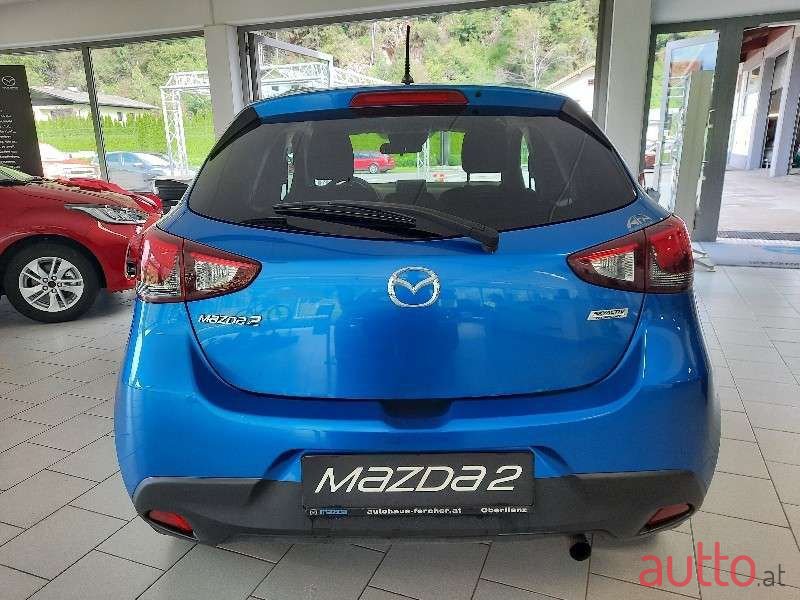 2015' Mazda Mazda2 photo #2