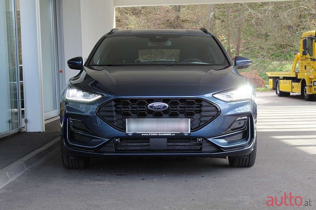 2023' Ford Focus photo #1