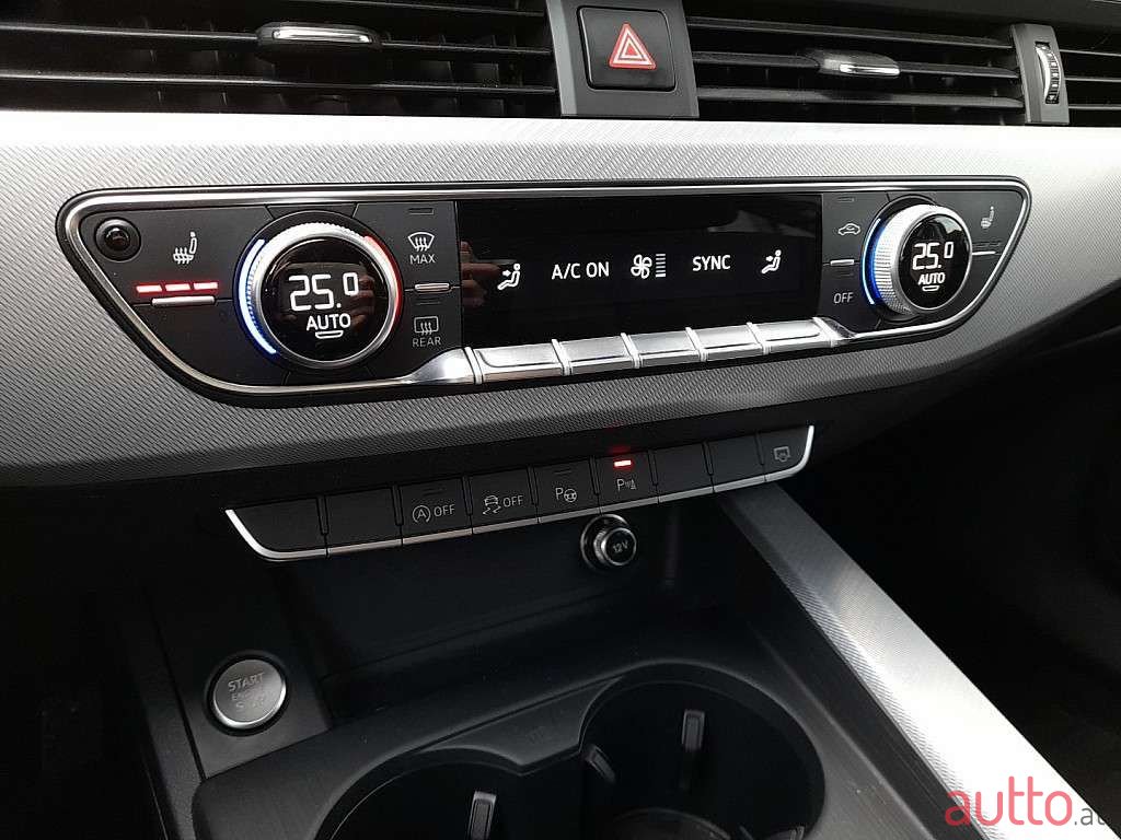 2019' Audi A4 photo #3