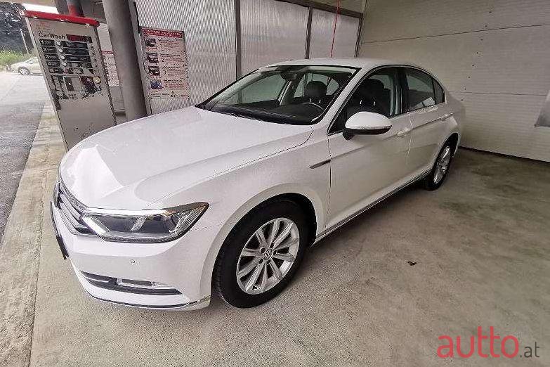 2015' Volkswagen Passat photo #1