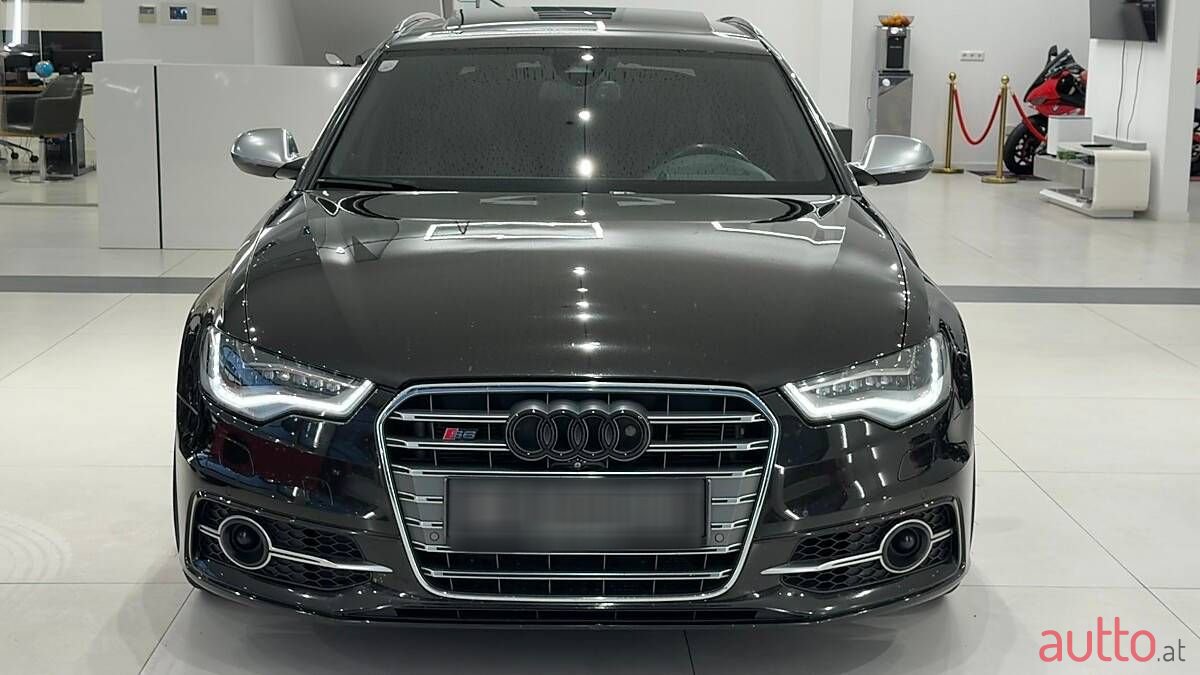 2012' Audi A6 photo #2