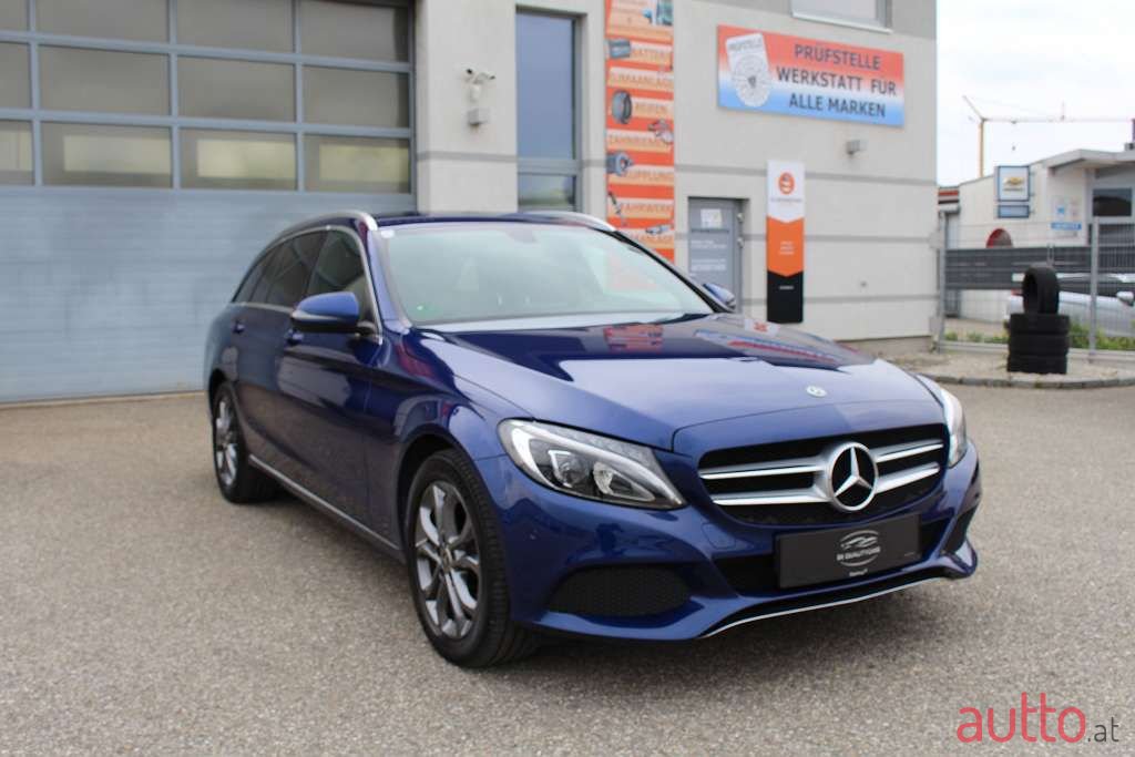 2018' Mercedes-Benz C-Klasse photo #3