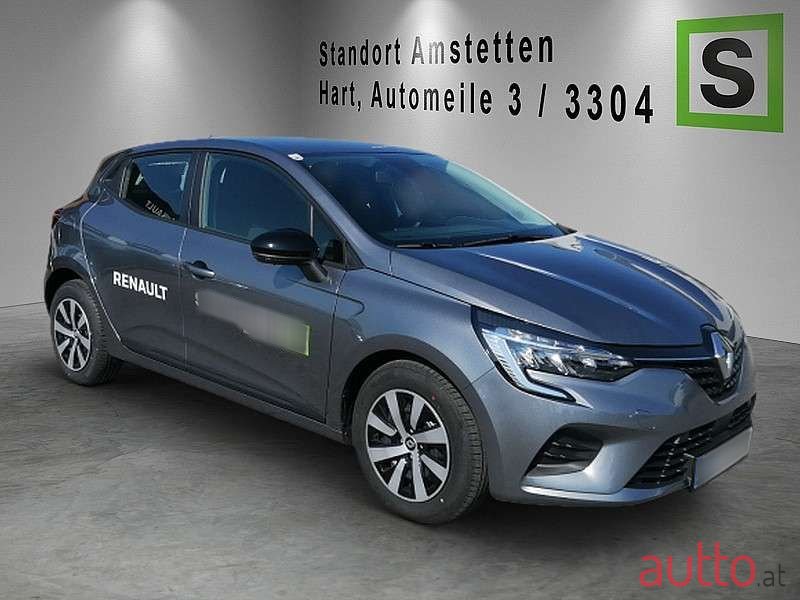 2023' Renault Clio photo #4