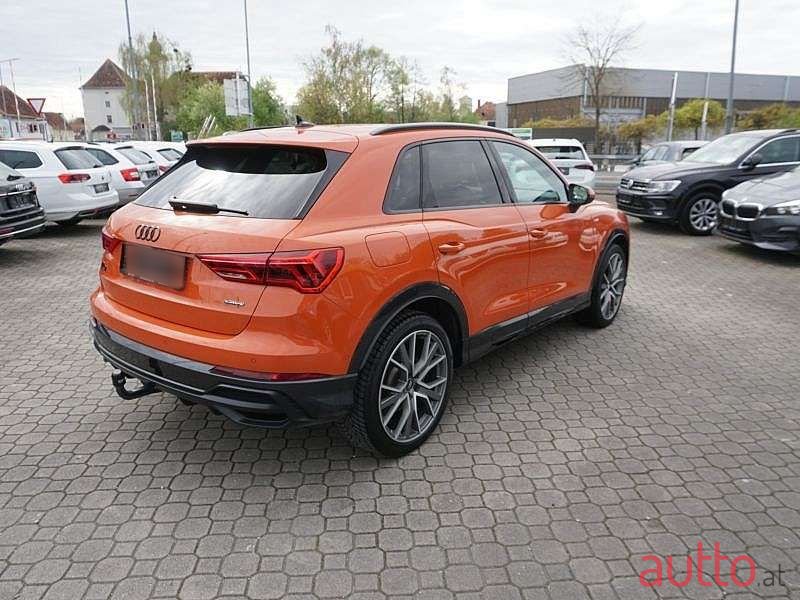 2020' Audi Q3 photo #3