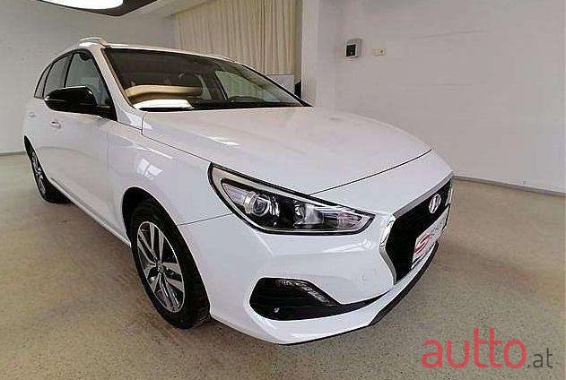 2020' Hyundai I30 photo #1